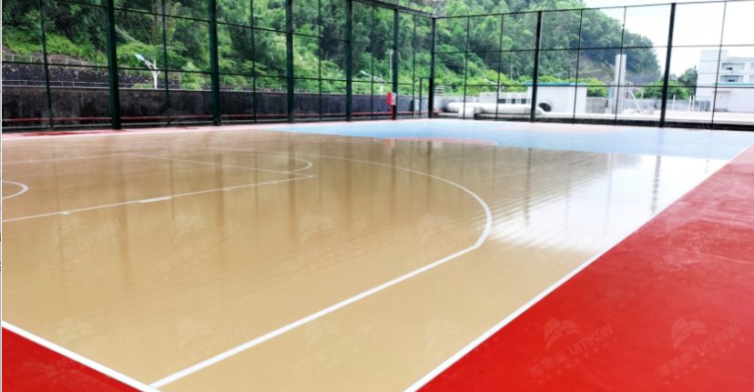 企業園區半露天風雨球場，鋪設唯美康生物基運動地板戶外完工實景圖